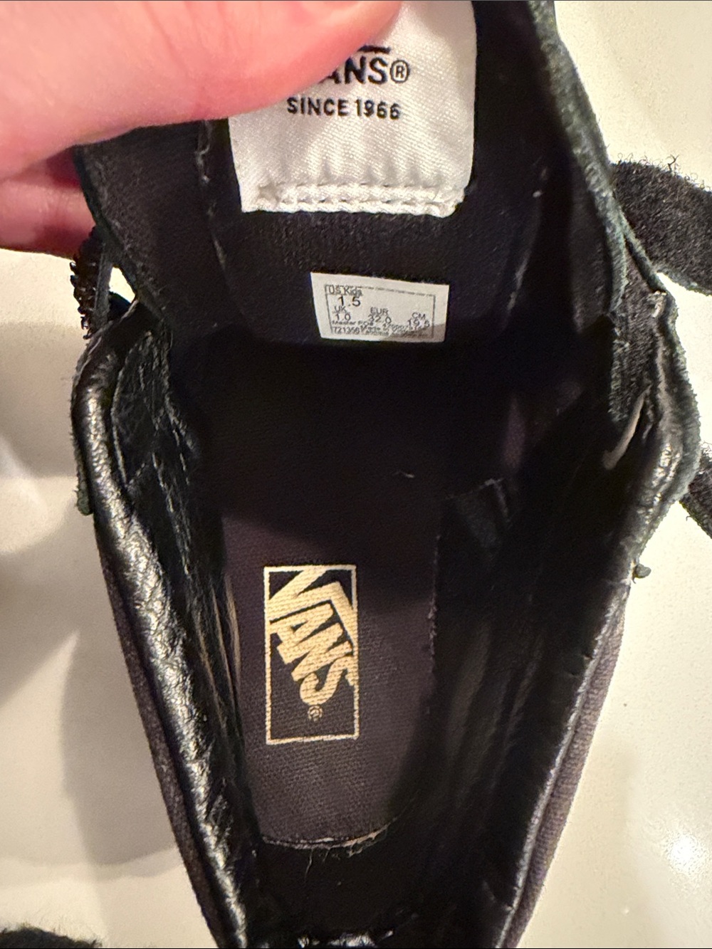 Vans Little Kids Sk8-Mid V Shoe Black and White Velcro Shoes! Size 1.5 - Picture 7 of 10